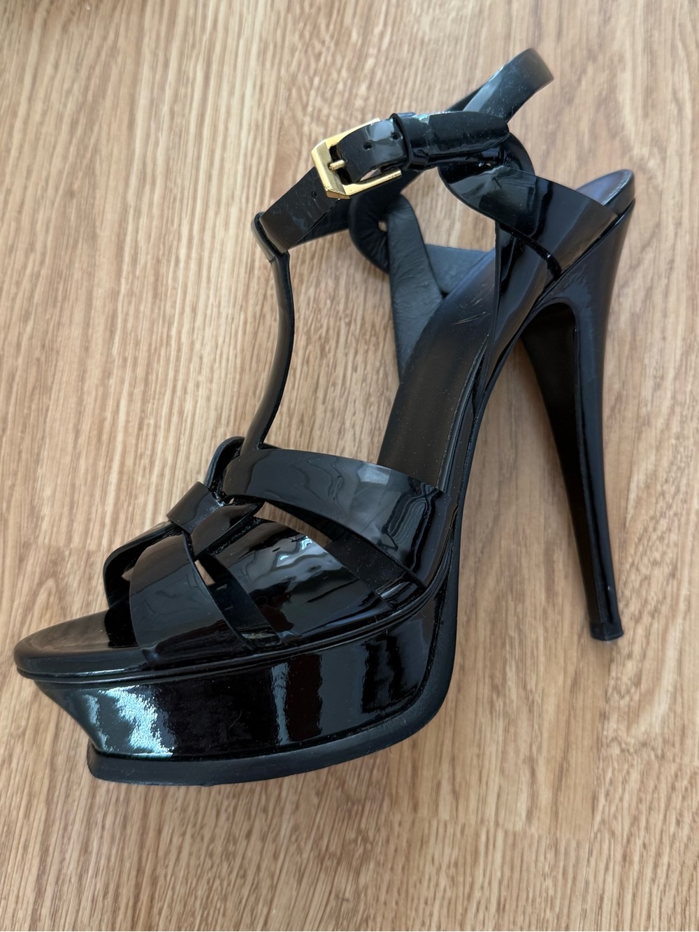 Yves Saint Laurent Black Patent Platform T-Strap Sandals